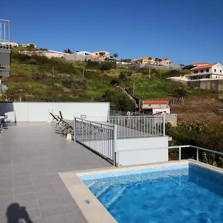 Фермерский дом Calheta Place Estreito Da Calheta